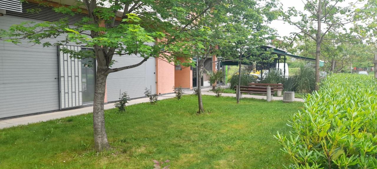 Apartment Luka Ποντγορίτσα Εξωτερικό φωτογραφία