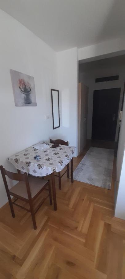 Apartment Luka Ποντγορίτσα Εξωτερικό φωτογραφία