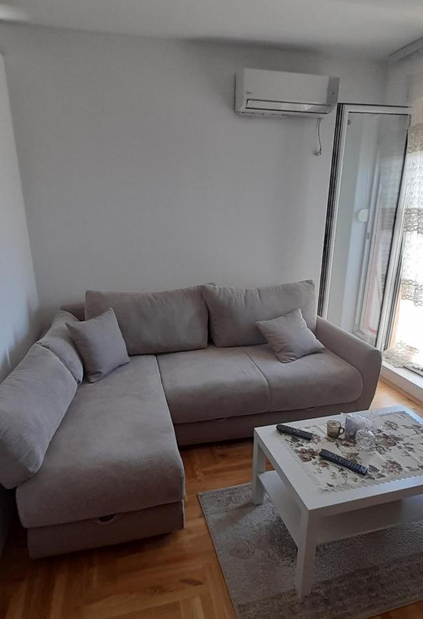 Apartment Luka Ποντγορίτσα Εξωτερικό φωτογραφία